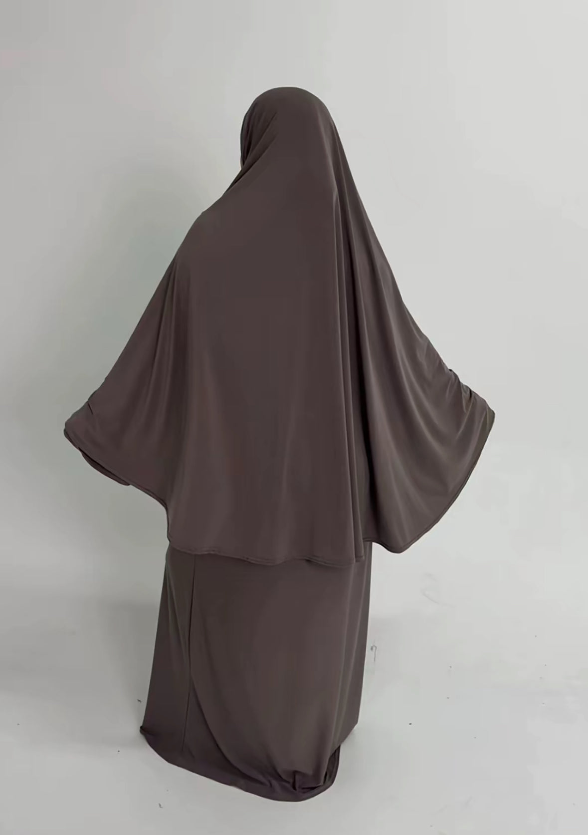 ROBE + KHIMAR JERSEY