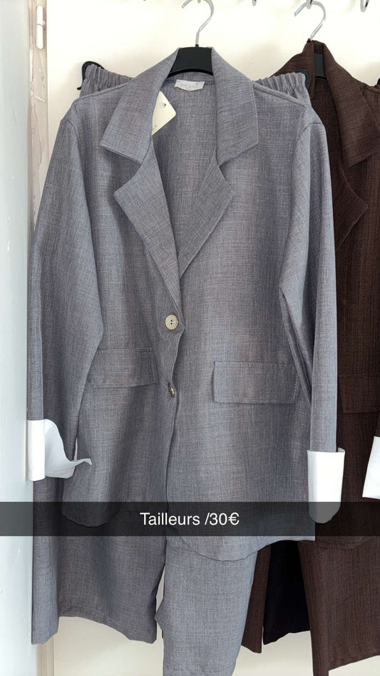 Tailleur